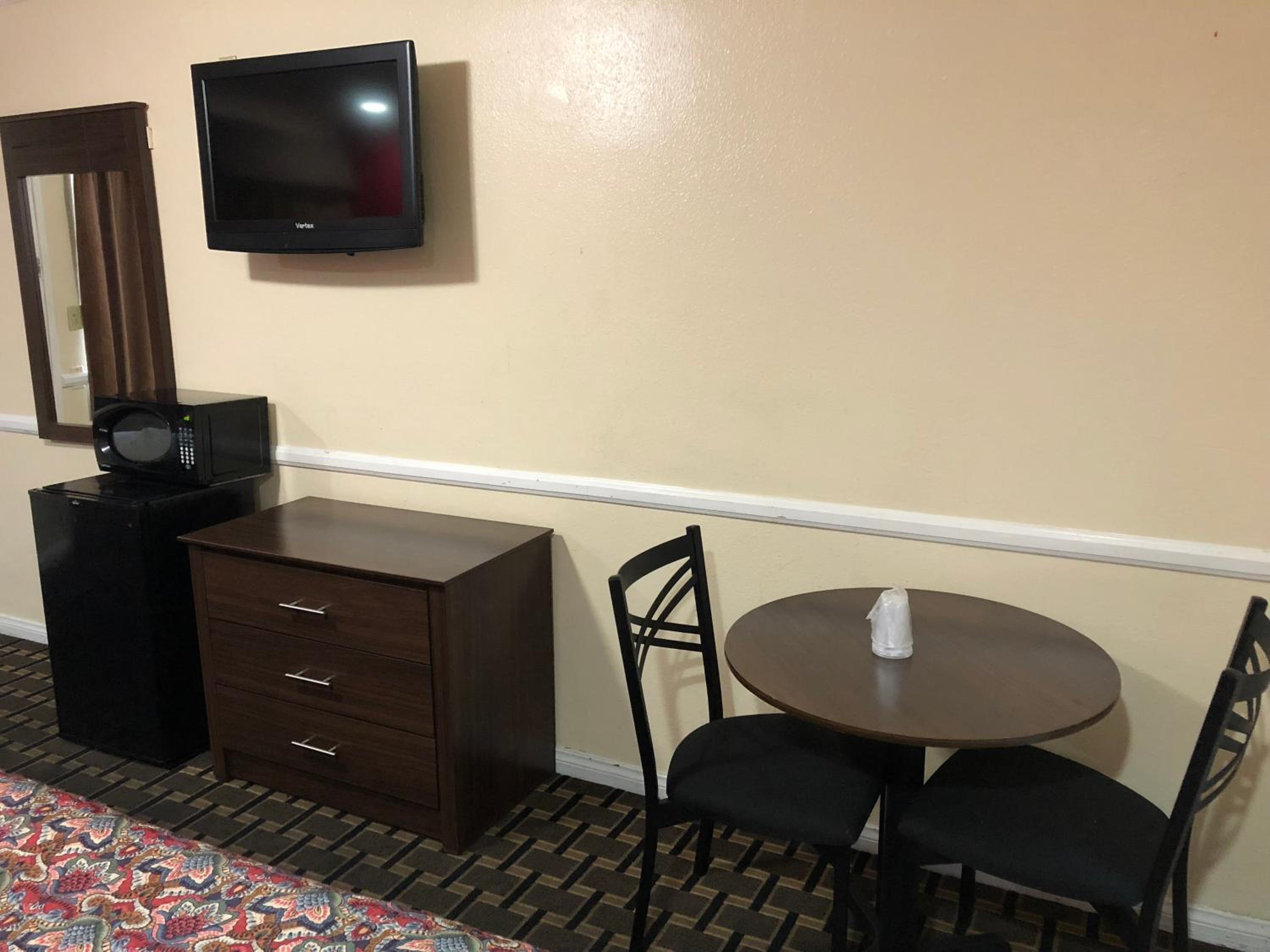 Whittier Travel Inn - photo 39