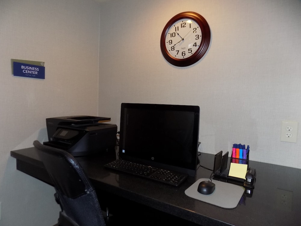 Cobblestone Hotel & Suites Seward - photo 68
