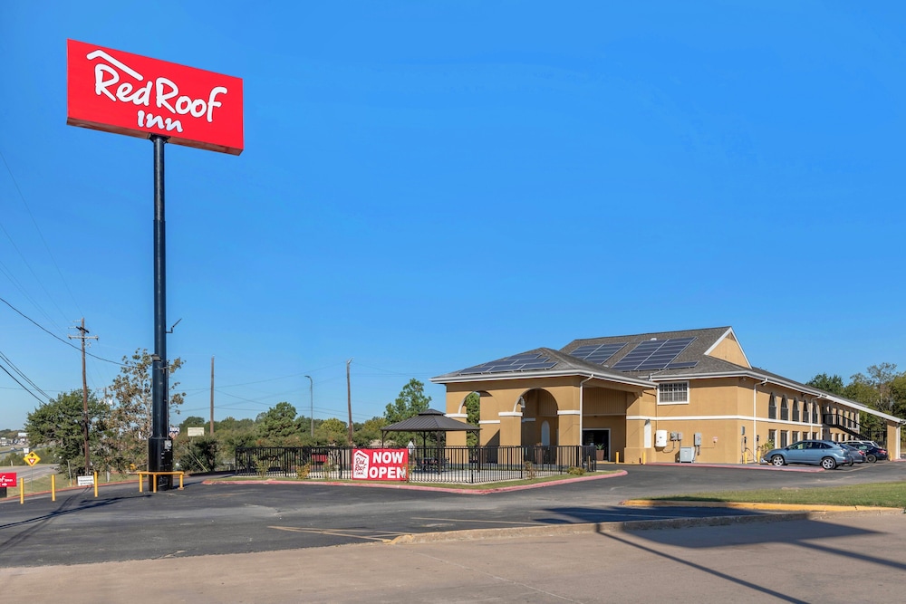 Red Roof Inn Canton TX - featured photo