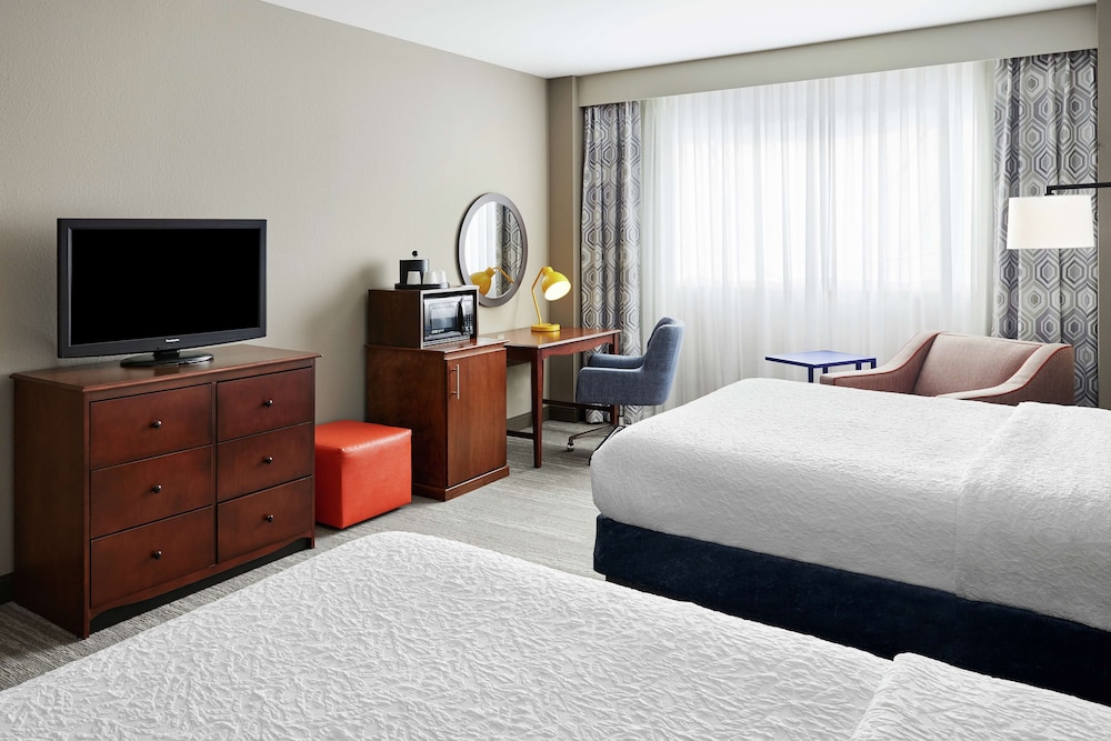Hampton Inn & Suites Chicago Mt. Prospect - photo 8