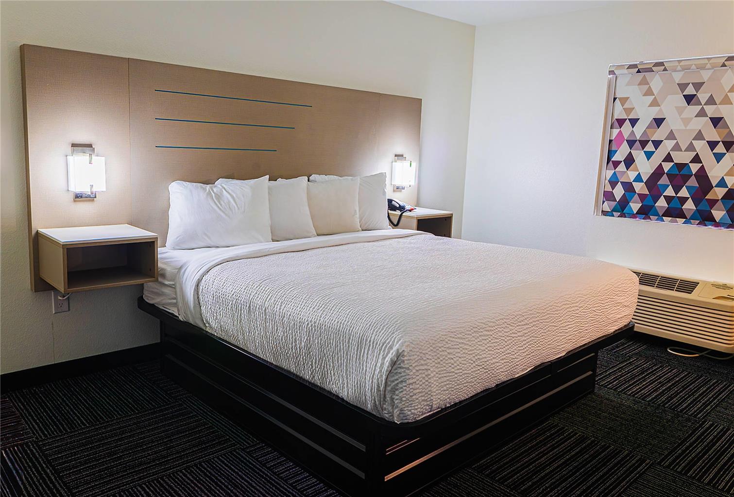 Baymont by Wyndham Port Wentworth - photo 11