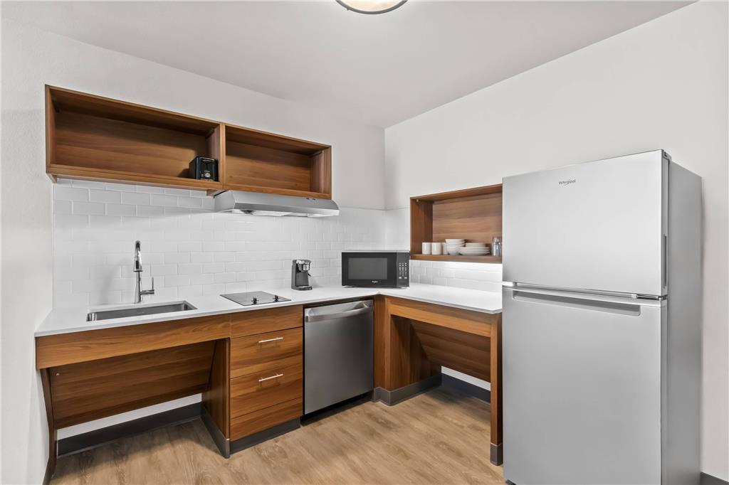 Everhome Suites Chandler Phoenix Fashion Center - photo 32