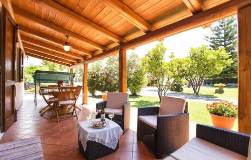 Villa Porticciolo Vicino Spiaggia Per 6 Persone Con Aria Condizionata Wif — 4-Star Luxury Hotel in Alghero, Italy