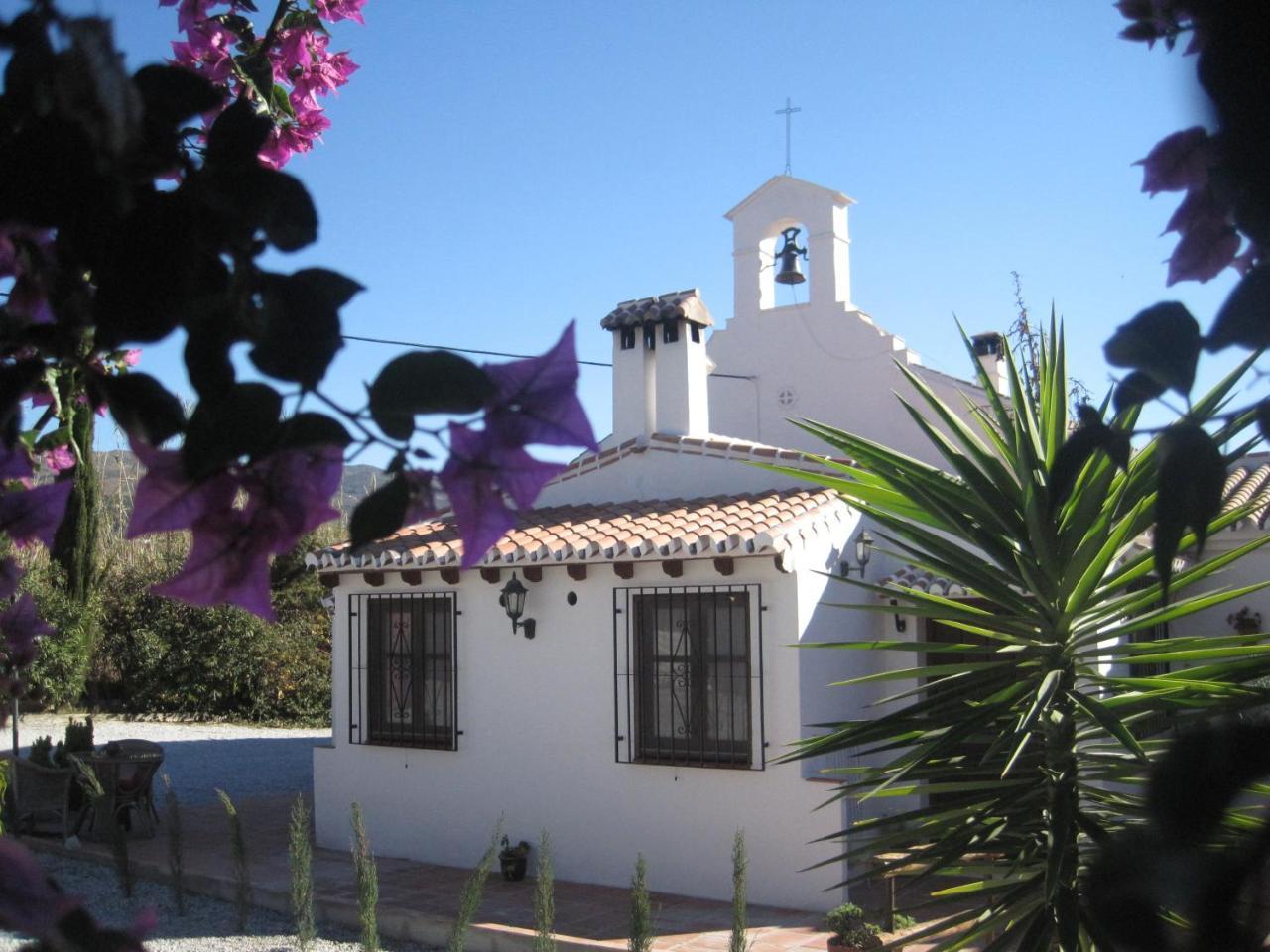 Escuela La Crujía — 4-Star Luxury Hotel in Velez-Malaga, Spain