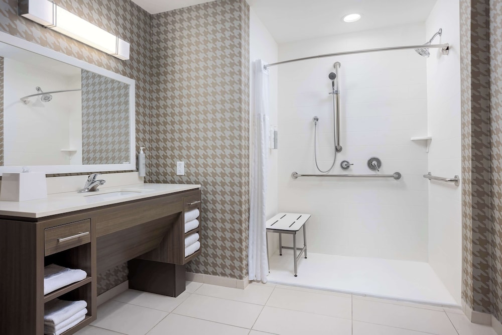 Home2 Suites by Hilton Clermont - photo 27