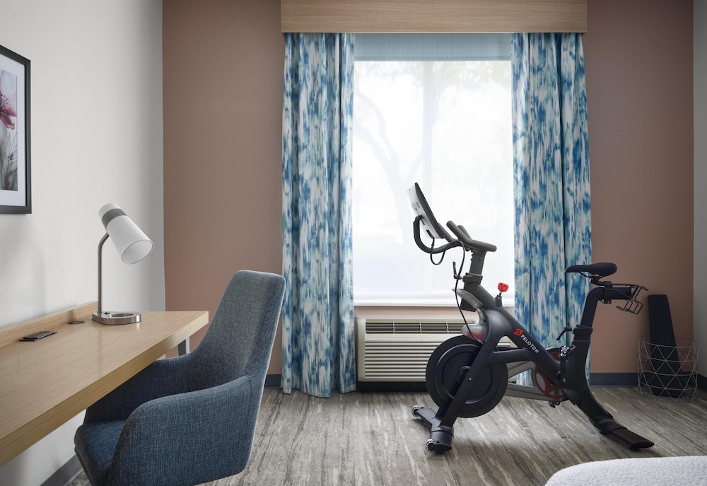 Hilton Garden Inn Tampa East Brandon - photo 16