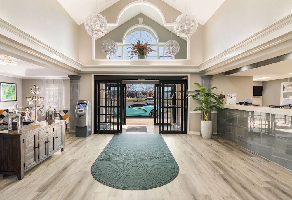 Quality Inn Crestview near Eglin AFB - photo 3