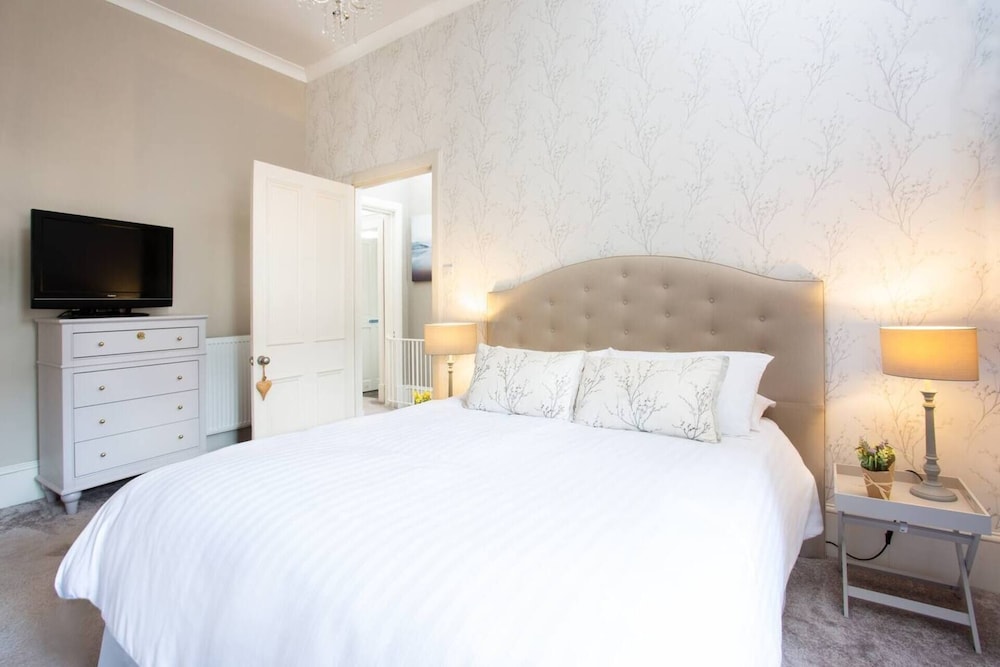 Luxury Apartment Near the Beach in Nairn Scotland — 4-Star Luxury Hotel in Nairn, United Kingdom