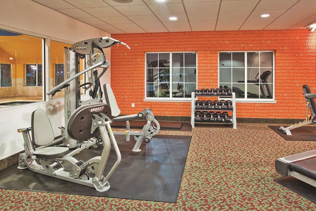 La Quinta Inn & Suites by Wyndham Hinesville Fort Stewart - photo 11