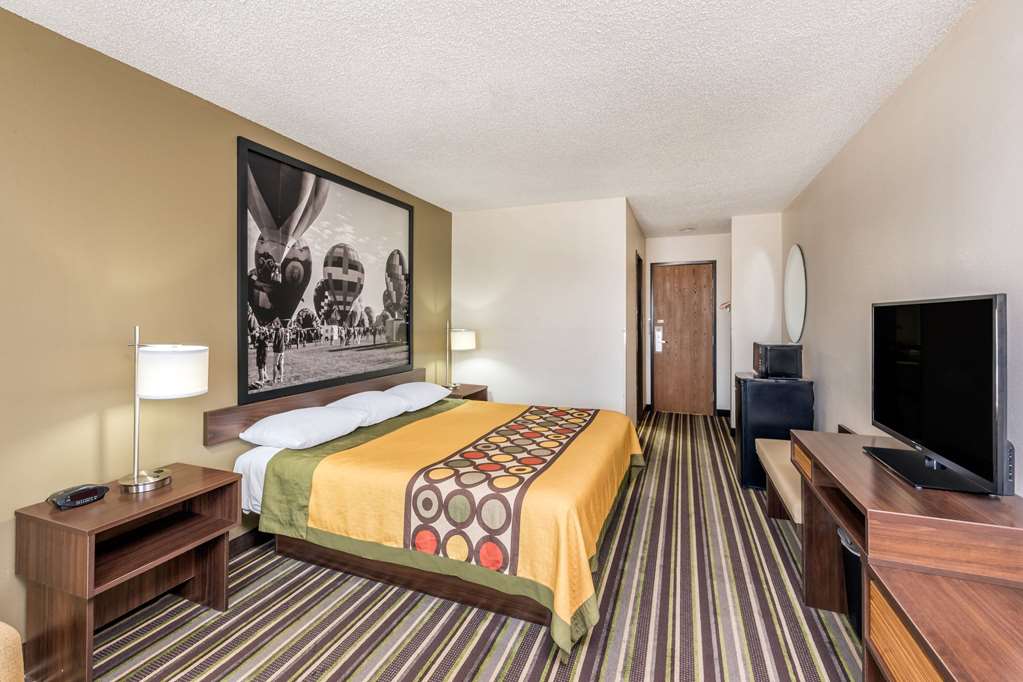 Super 8 by Wyndham Roswell - photo 17