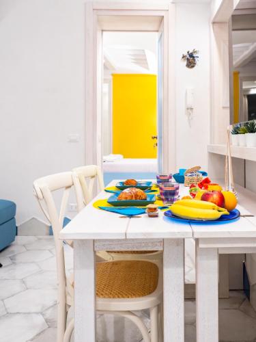 Caracciolo Seafront Charme Home — 4-Star Luxury Hotel in Naples, Italy