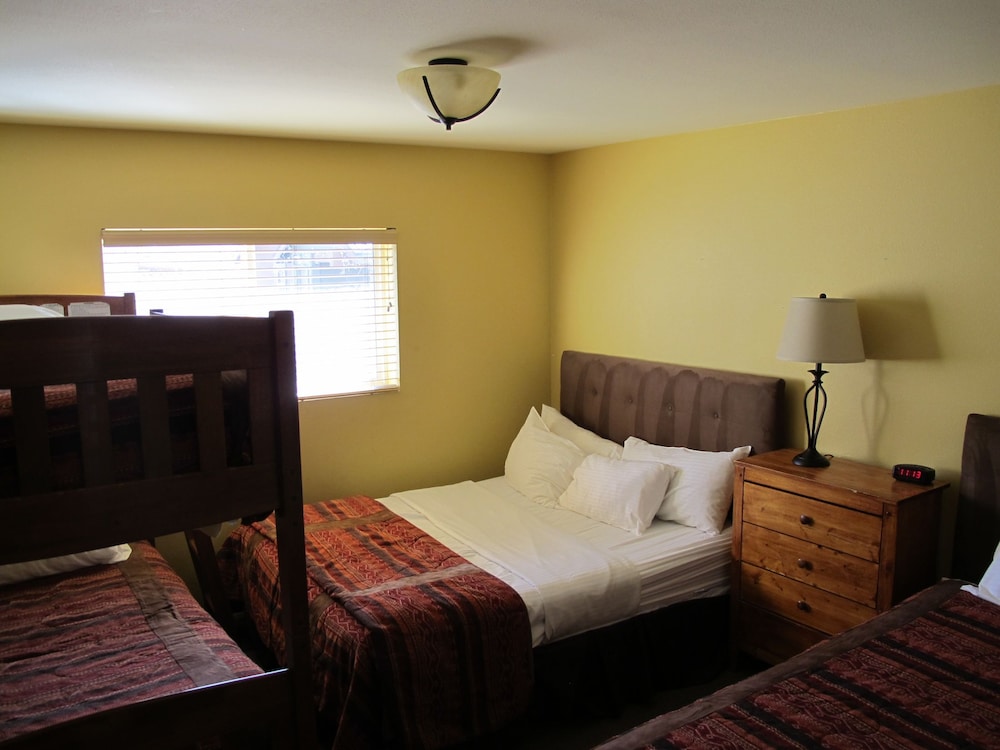 Convict Lake Resort - photo 18