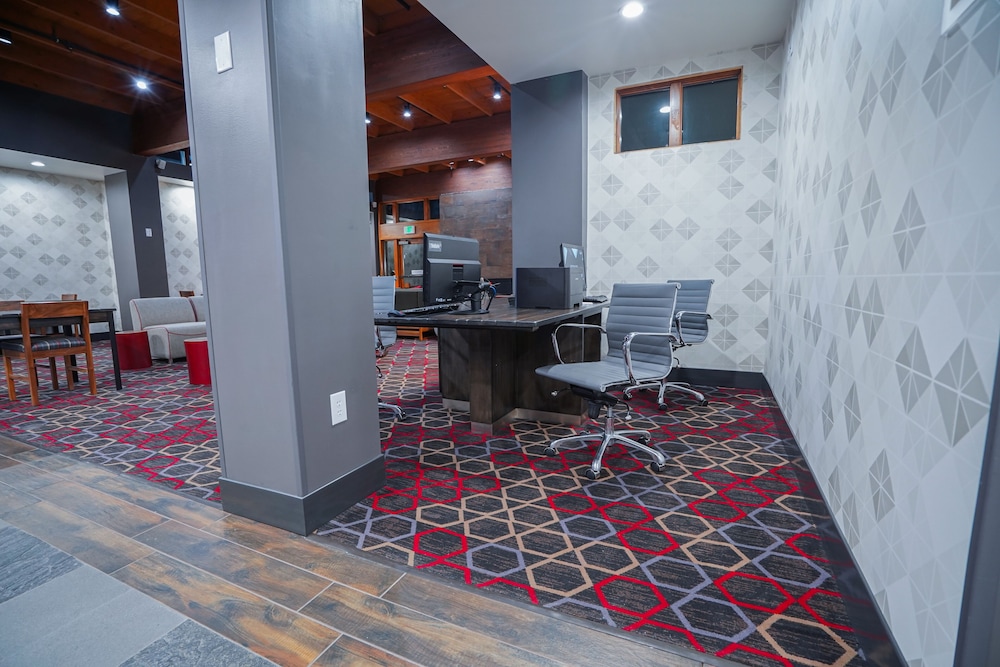 Four Points by Sheraton Salt Lake City Airport - photo 62