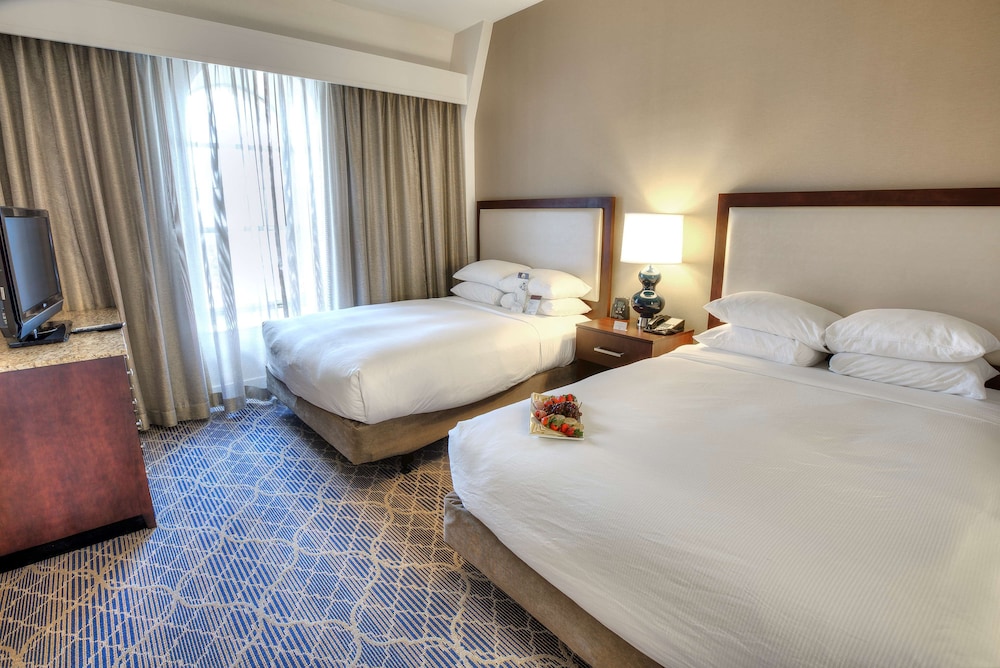 Doubletree Suites by Hilton at The Battery Atlanta - photo 19
