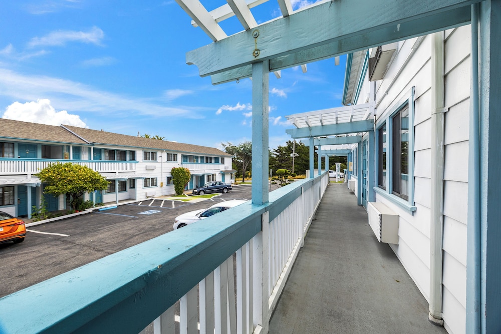 Arbor Inn Monterey - photo 43