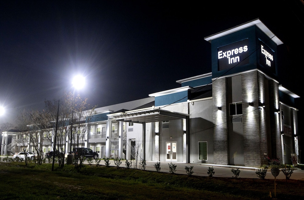 Express Inn - photo 17