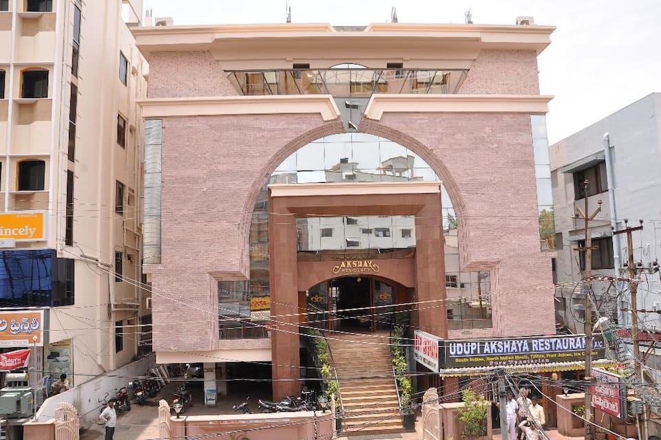Akshay Residency — hotel in Rajahmundry