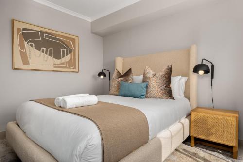 Stylish Sea Point Apartment