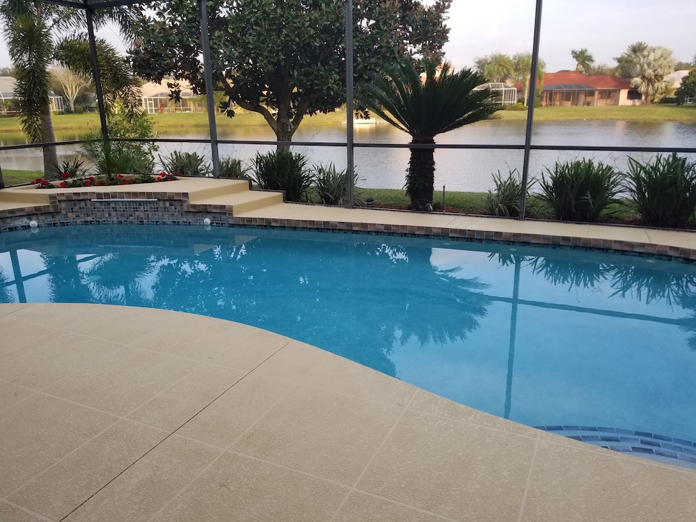 Tropical Waterview Mansion - photo 21