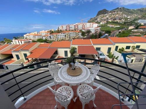 Residência Azevedo — 4-Star Luxury Hotel in Camara De Lobos, Portugal