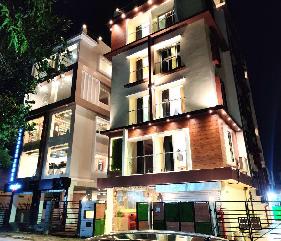 Royal Galaxy An Experience of Wellness in Kolkata, India