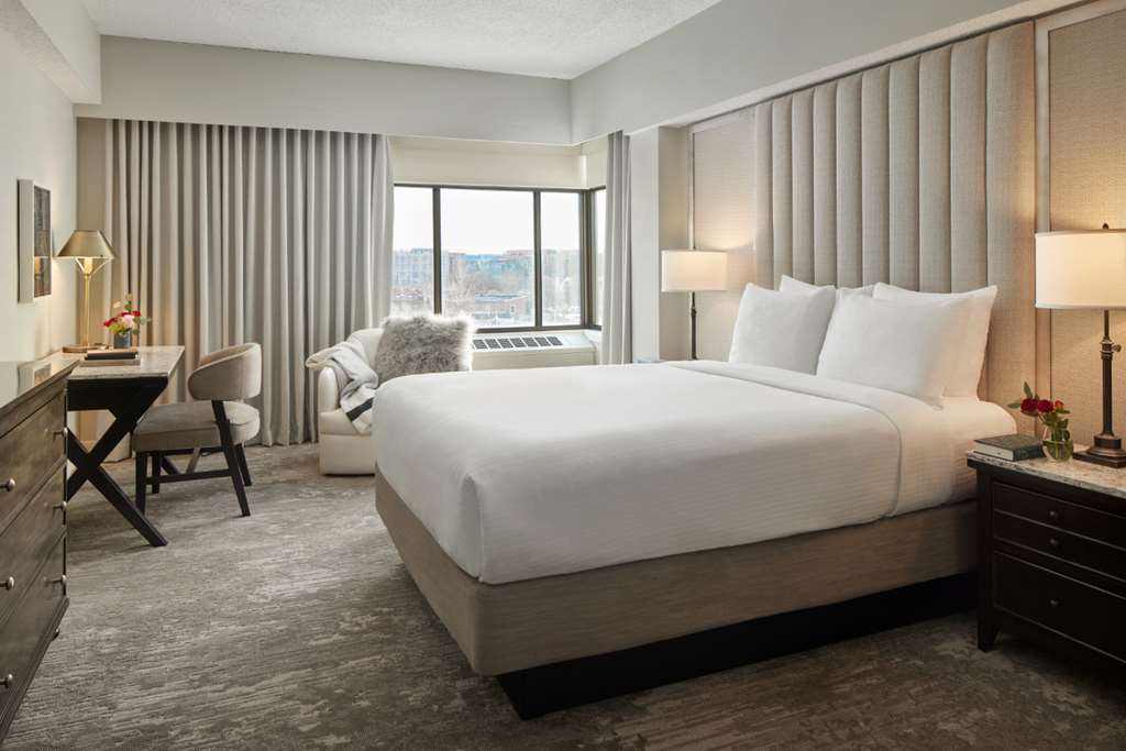 Capitol Hill Hotel - photo 6