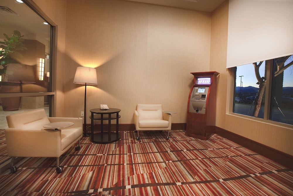 Embassy Suites Palmdale - photo 48