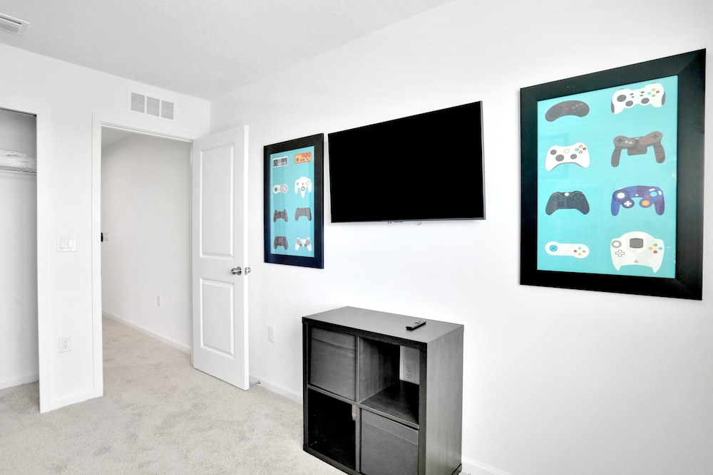2382zbp Solara Resort 5 Bedroom Townhouse by RedAwning - photo 57