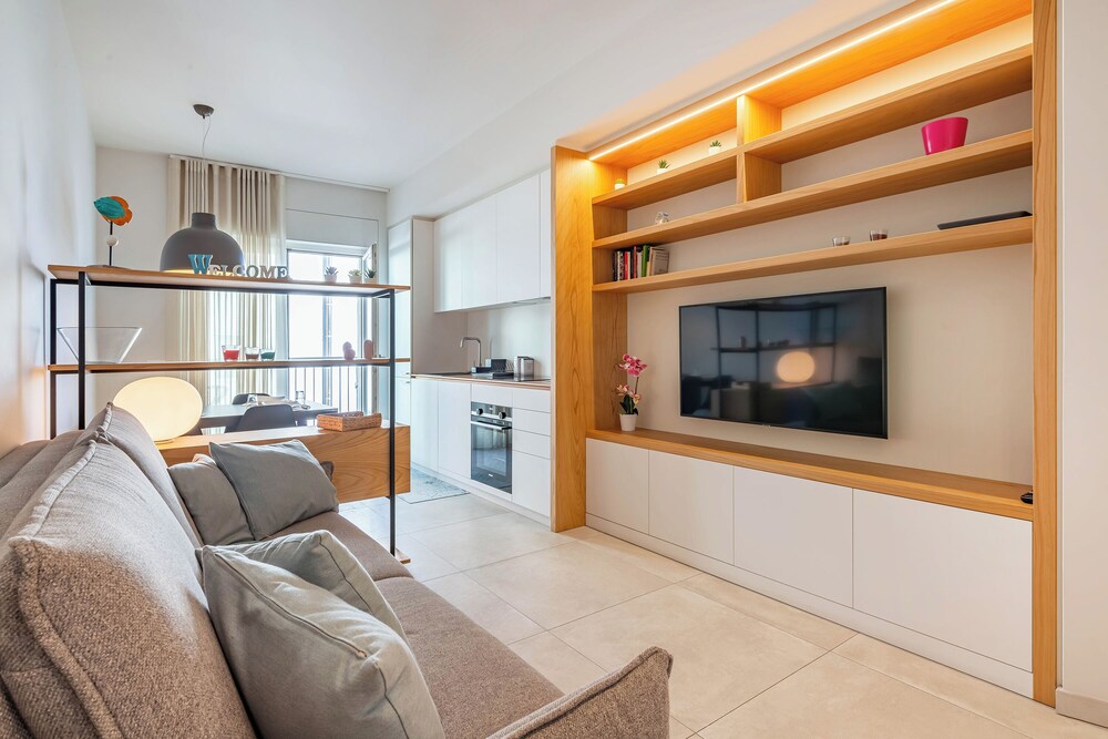 Marina Apartment 100m From Sea — 4-Star Luxury Hotel in Polignano A Mare, Italy