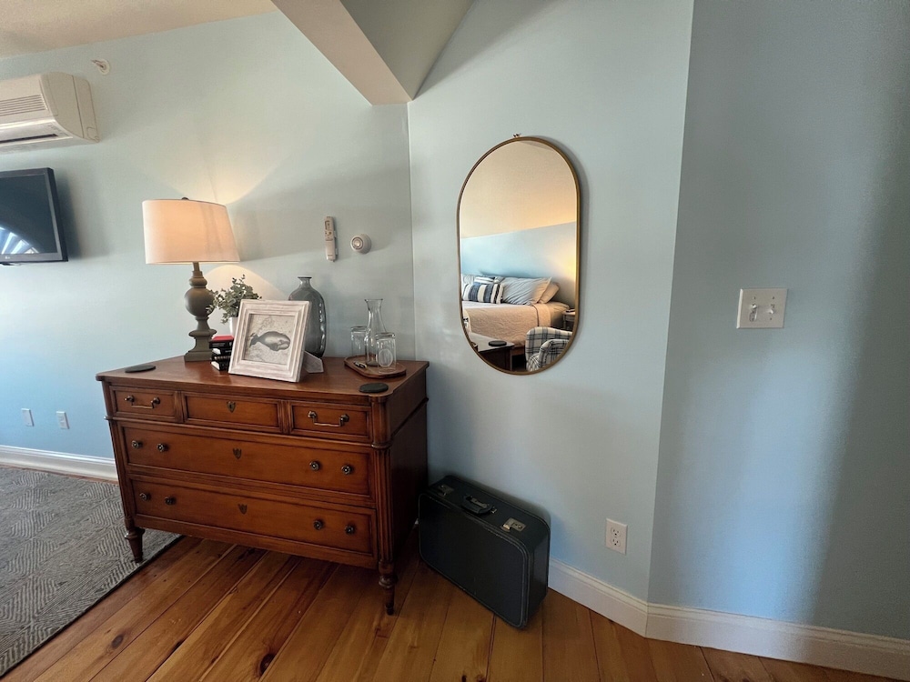 Inn on Shore Road - photo 30