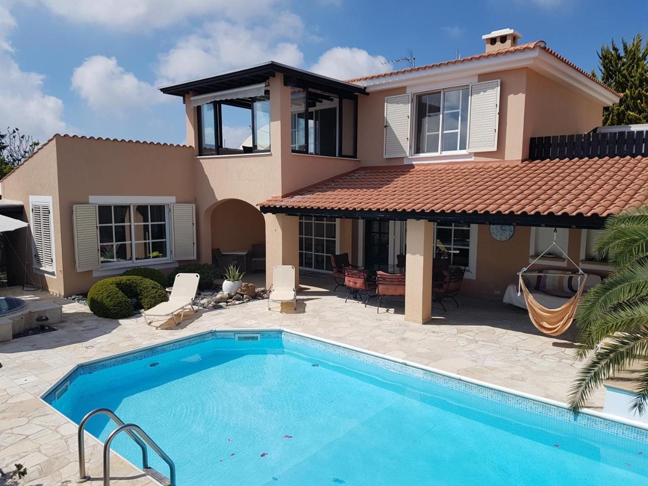 Villa Laonari