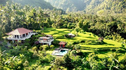 Villa Markisa Pakisan — 4-Star Luxury Hotel in Bali, Indonesia