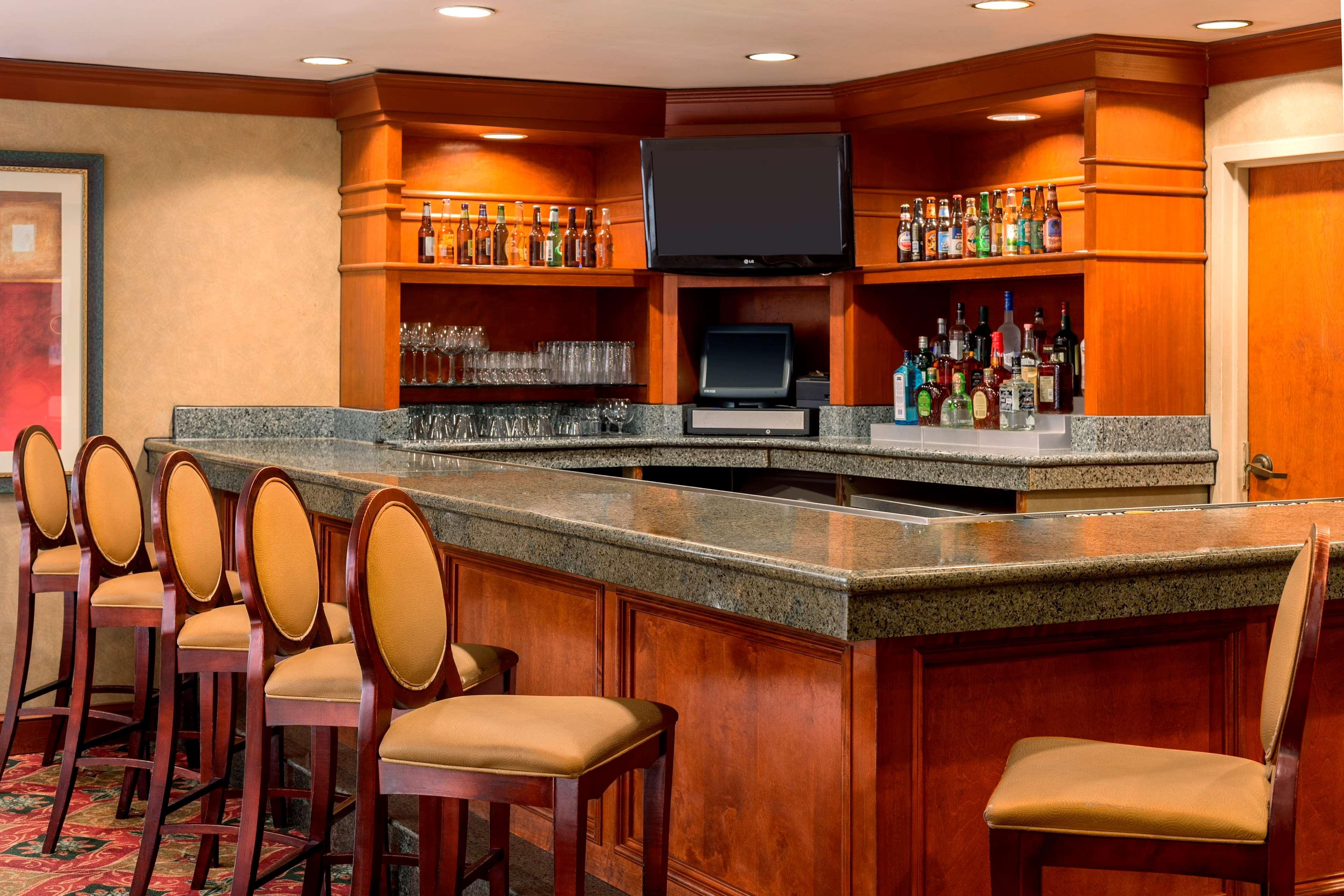 Embassy Suites by Hilton Columbia Greystone - photo 14