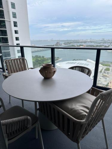 Glamorous Gale Miami Ocean View Balcony Resort & Spa - photo 44