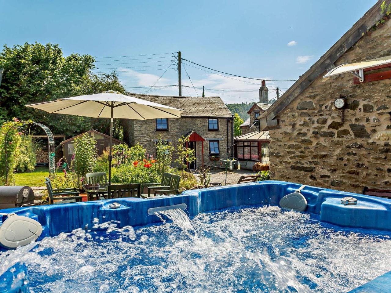 2 Bed in Eglwysbach 50933 in Colwyn Bay, United Kingdom