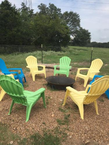 Saddle Creek Cabins — 4-Star Luxury Hotel in Fayetteville, United States