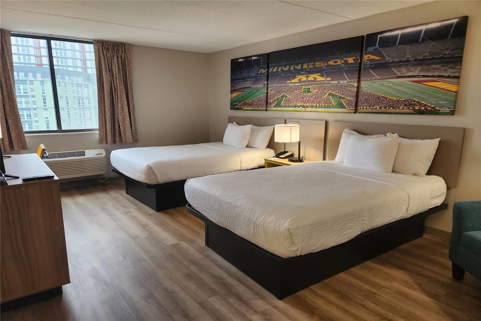 Days Hotel by Wyndham University Ave SE - photo 25