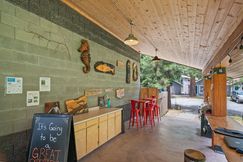 Crater Lake Resort - photo 68