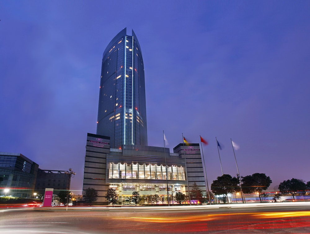 Crowne Plaza Wuxi City Center by IHG — 5-Star Luxury Hotel in Wuxi, People's Republic of China