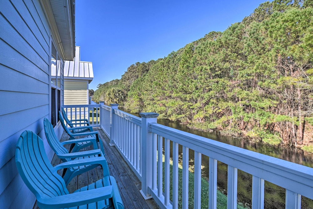 Game Room: Surfside Beach Resort Hideaway - photo 24