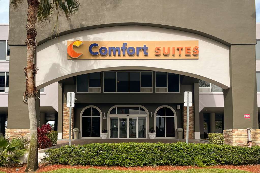 Comfort Suites Clearwater Dunedin - featured photo