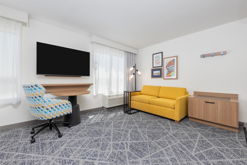 Hampton Inn & Suites by Hilton Little Rock Airport - photo 17