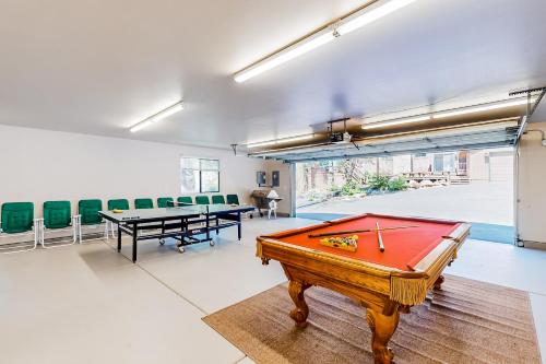 Tranquil Pines Estate - last minute hotel in Unknown City