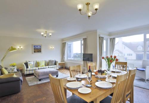 3 Pier Court in Southwold, United Kingdom