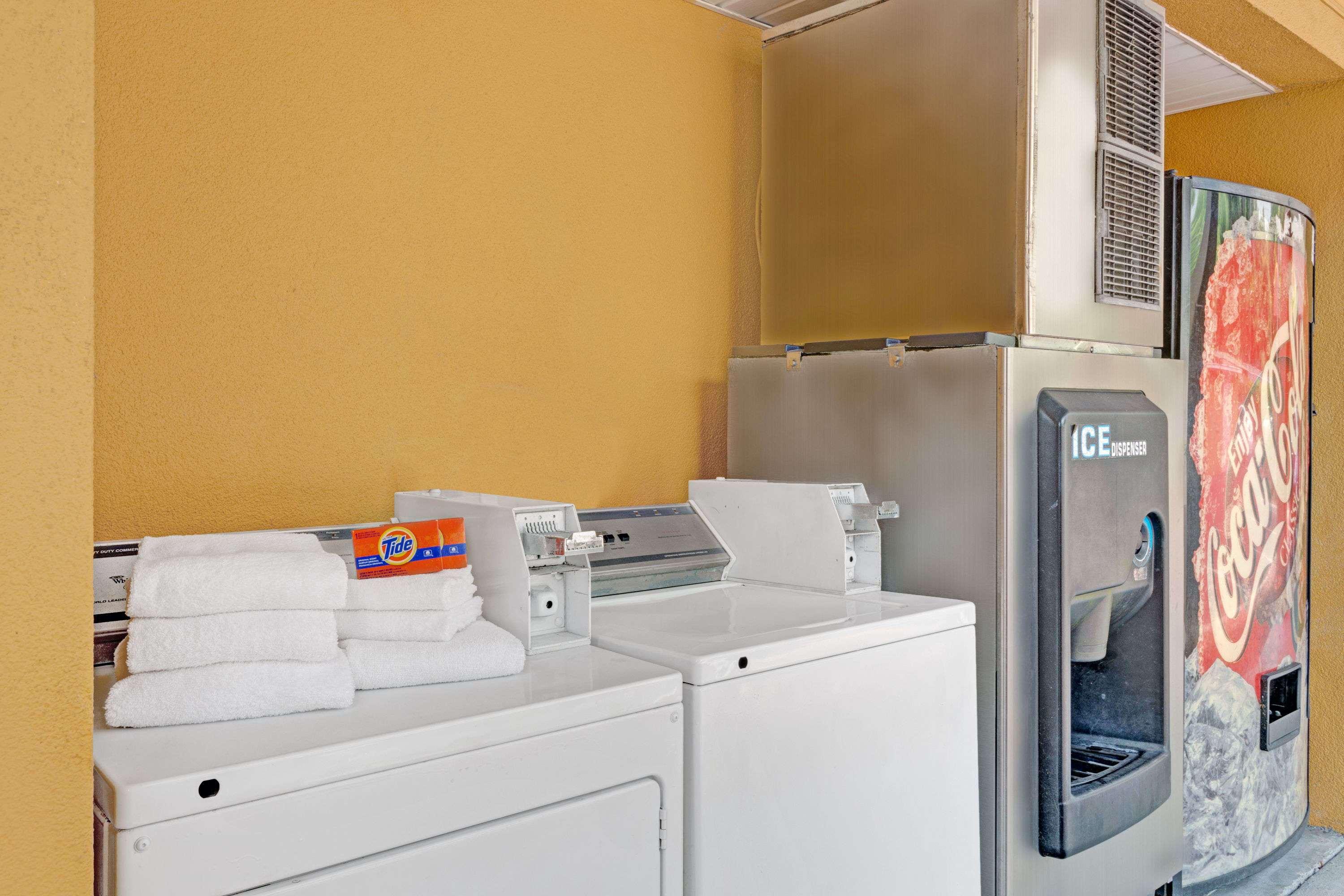 Sunset Inn Daytona Beach - photo 14