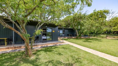 Da Loose Mongoose in White River, South Africa