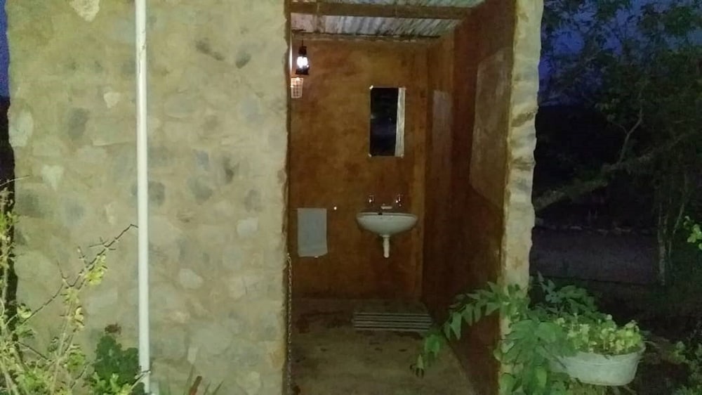 Omapaha Traditional Hut — Outjo — photo 5