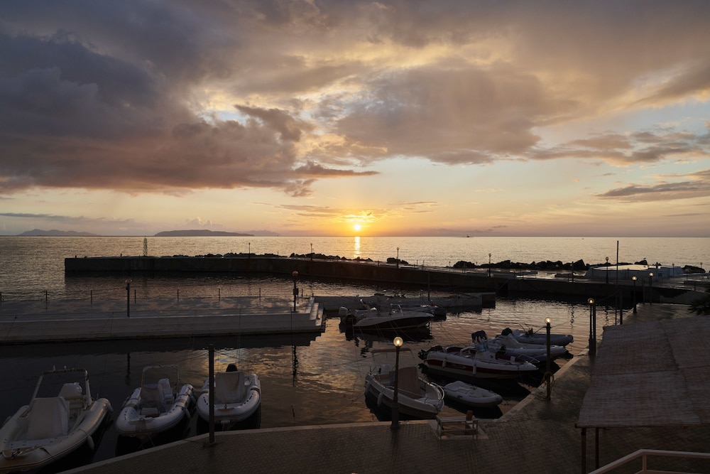 Hotel Tirreno - carbon neutral hotel in Erice