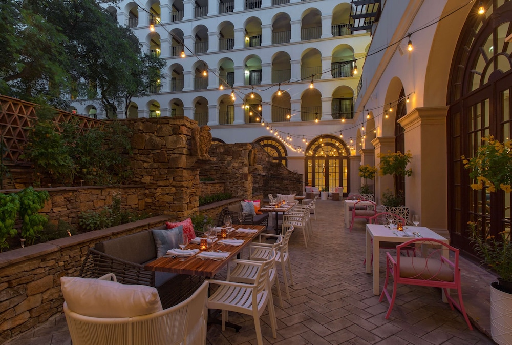 DoubleTree by Hilton Austin - photo 34