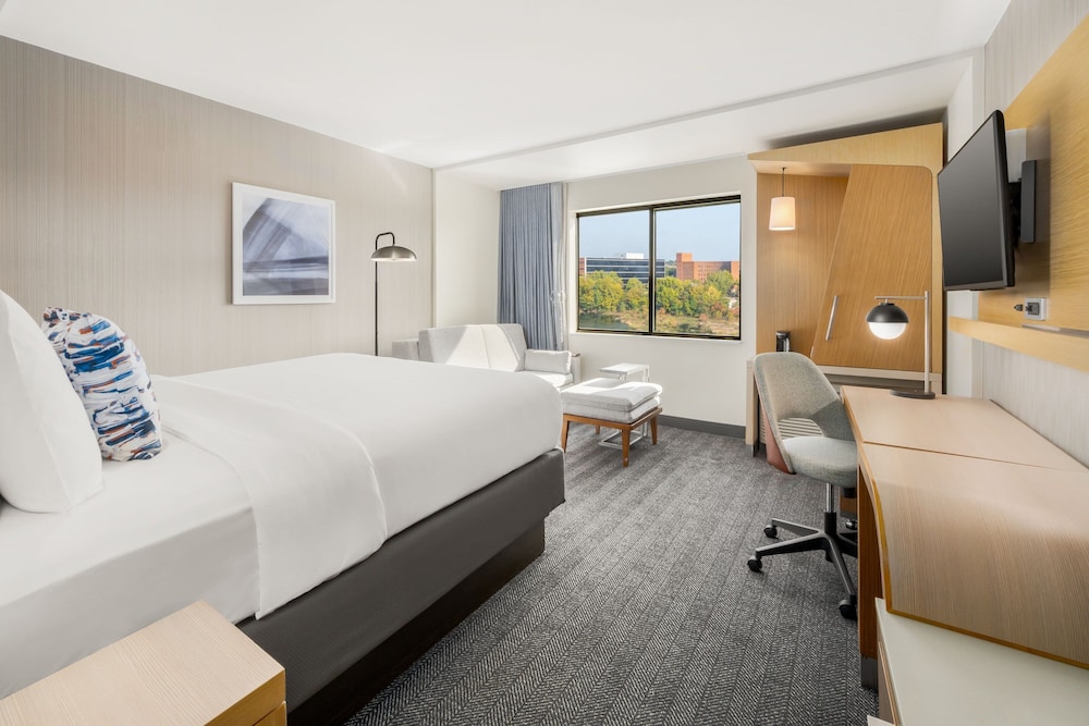 Courtyard by Marriott Columbus Phenix City - photo 11